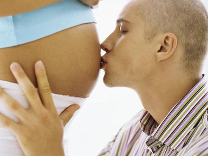 La comunicación papá e hijo comienza desde el vientre materno