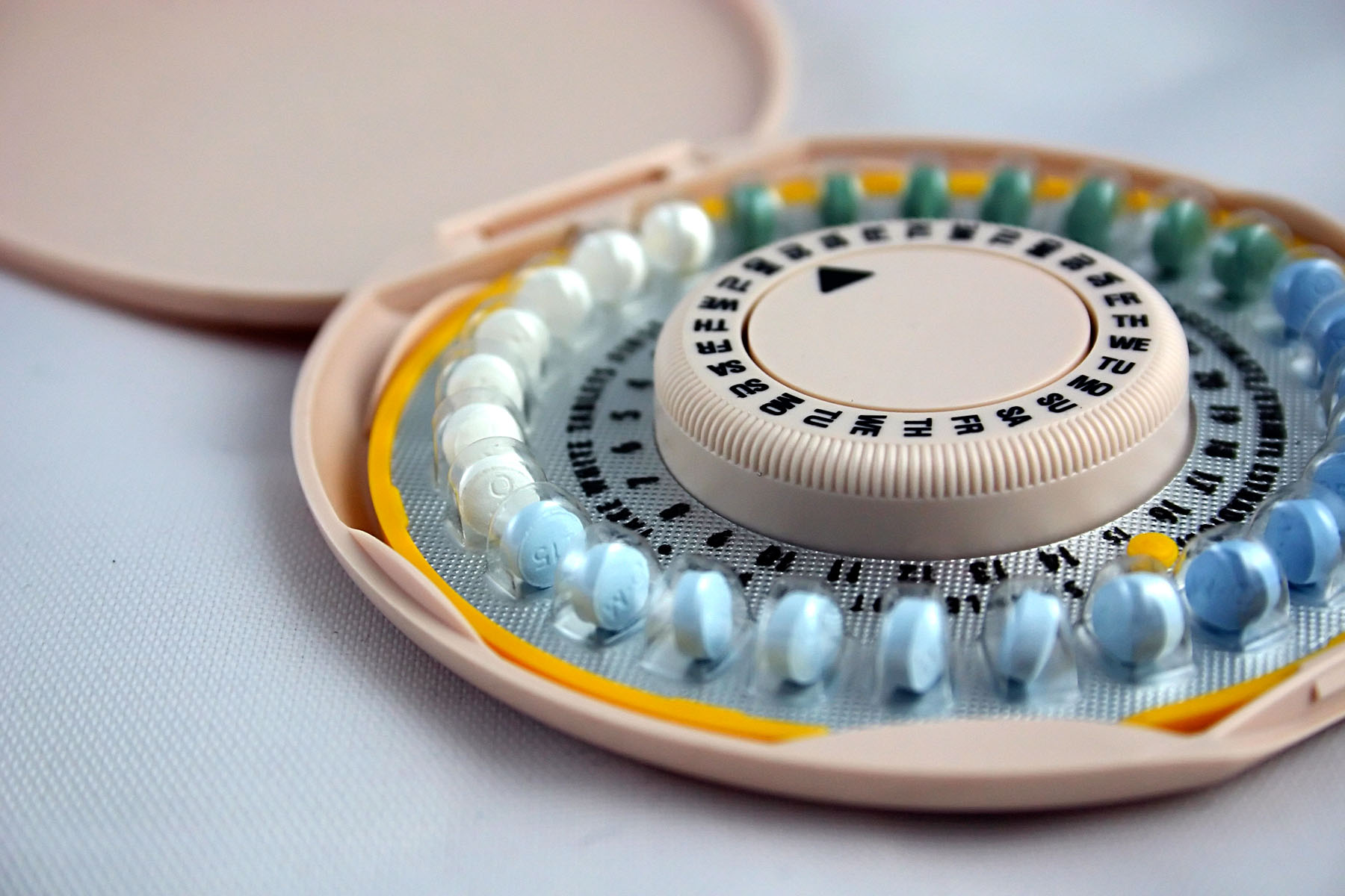 mujeres que no deben tomar anticonceptivos hormonales 