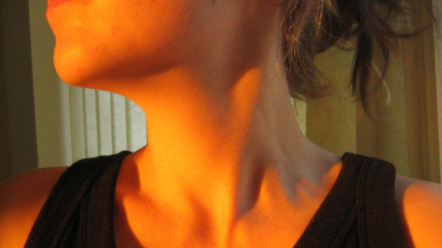 Cuello femenino