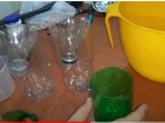 how to make a mosquito trap